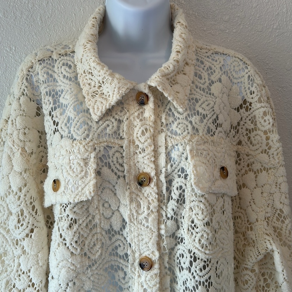 Cream Lace Button-Front Jacket - Picture 4 of 14
